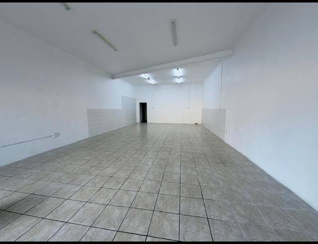 BUSINESS PROPERTY TO RENT IN DALVIEW
